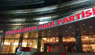 CHP'nin Ankara'daki kalesi bölündü: İki yönetim, iki ayrı bina