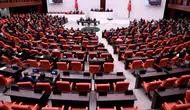 Vekiller gelmeyince Meclis kilitlendi: Kritik oylama yapılamadı
