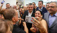 Özgür Özel, Diyarbakır'da: Yurttaşlardan yoğun ilgi