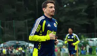 Fenerbahçe, Mert Hakan Yandaş ile 1 yıllık sözleşme uzattı: Mücadeleci karakteri etkili oldu