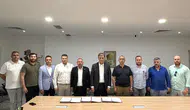 İzmir Büyükşehir Belediyesi 3 bin 300 çalışanı kapsayan toplu iş sözleşmesini imzaladı
