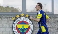 Kerem Aktürkoğlu takımla çalışmalara başladı