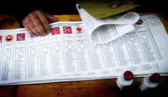Yeni Parti üye sayısının 300 bini aştığını duyurdu
