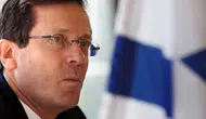 İsrail Cumhurbaşkanı Herzog, 2016'da Filistinliyi öldüren askerin sabıka kaydını sildi