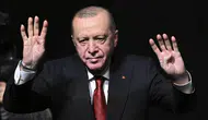 Erdoğan: 50'den fazla ülkede FETÖ okullarının kapatılmasını sağladık