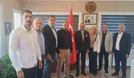 Kemer Belediye Başkanı Necati Topaloğlu ve 8 meclis üyesi CHP'den istifa etti