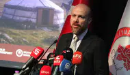 Bilal Erdoğan: Üniversiteler ahlaklı bireyler yetiştirmeli, gül ve lavanta araştırılmalı