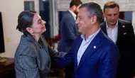 Özgür Özel: Sinem Dedetaş'ı ev hapsinde tutmak Üsküdar'a kafa tutmaktır