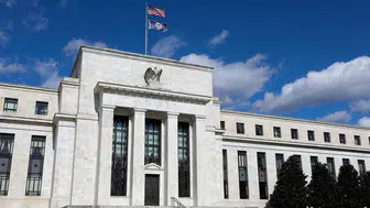 Fed faiz oranını sabit bıraktı