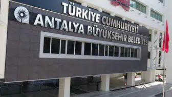 Antalya Büyükşehir Belediyesi'ne yeni operasyon: Böcek'in kuaförü gözaltına alındı
