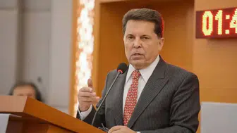 Ahmet Özer'den süreç mesajı: "Barış için de adalet şart"