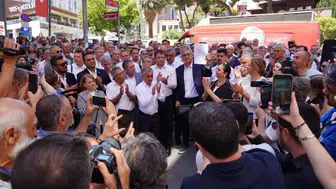 Balıkesir’de CHP’den toplu istifa: 12 belediye başkanı Yeni Parti’ye katıldı