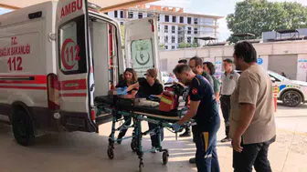 Sitede kaybolan 2 yaşındaki çocuk yüzme havuzunda ölü bulundu