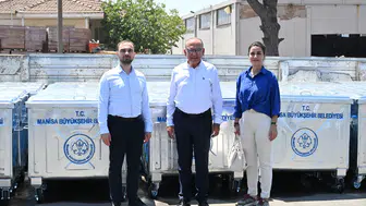 Temiz Manisa İçin Büyükşehir’den 17 İlçeye Konteyner Desteği