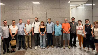 CHP'nin 'figüran' haberi şikayetiyle ifade veren gazeteciler haberlerinin arkasında durdu