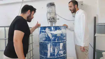 Geliştirdikleri enerji tasarruflu boyalarla eğitime destek oluyorlar