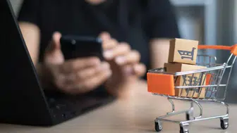 İnternet alışverişi ve sosyal medyada bu uygulamalar bugün yasaklandı