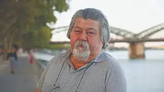 Ahmet Nesin'den DEM Parti'ye seçim çağrısı