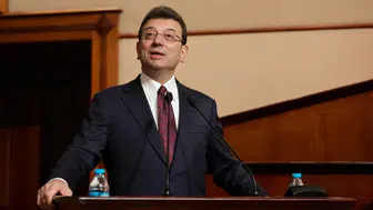 Ekrem İmamoğlu Yeni Parti'nin İstanbul'daki ilk üyesi oldu