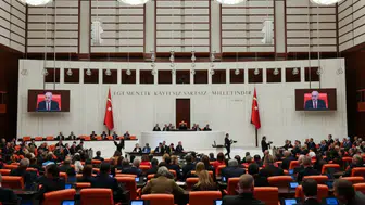 Siyasette 'Terörsüz Türkiye' Uzlaşması: Kanun Teklifine 5 Partiden İmza, YRP'den Referandum Çağrısı