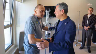 Özgür Özel, bıçaklı saldırıda yaralanan Melih Meriç'i ziyaret etti