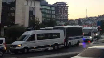 Başkanvekili seçimi öncesi Üsküdar Belediyesi polis ablukasında