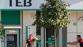 İzmir'de sıcak anlar! Bankada müşteri ve çalışanlar rehin alındı!