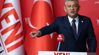 Özgür Özel'den X ve Instagram'a sansür uyarısı: Yanlış tarafta durmayın