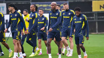 Fenerbahçe, Rizespor maçı öncesi milli oyuncularından yoksun çalıştı