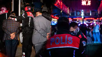 Ankara'da Eğlence Mekanlarına Dev Operasyon: Fahiş Fiyat, Senet ve Fuhuş Kıskacında 68 Gözaltı