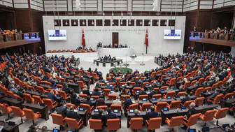 2027 bütçe teklifi Meclis'e sunuldu, görüşmeler 21 Ekim'de başlıyor