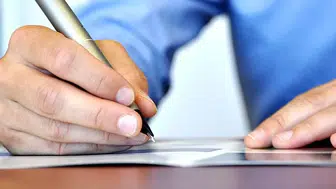 Şamil Tayyar: Bazı valilerin fon skandalına bulaşması kararnamedeki kapsamı genişletti