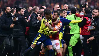 Galatasaray-Fenerbahçe derbisinde Bardakcı ve Brown tedbirli sevk edildi
