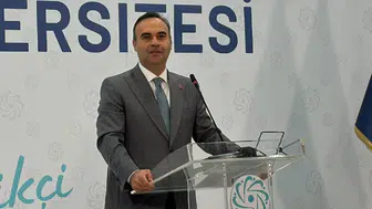 Bakan Kacır: Yerli Ay aracı 2027'de fırlatılacak