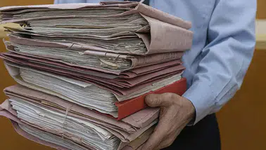 Borçluluk krizi derinleşiyor: Bireysel borçlar 6.5 trilyon lirayı aştı, icra dairelerinde dosya patlaması yaşandı