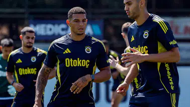 Diego Carlos, Fenerbahçe'nin Avusturya kampında sahalara dönüş yapacak