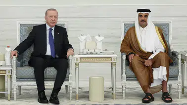 Cumhurbaşkanı Erdoğan eski Katar Emiri için Doha'da taziyede bulundu