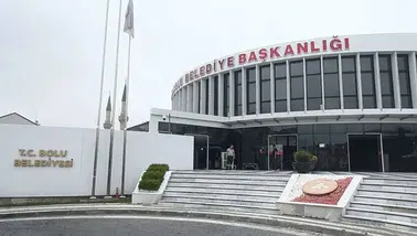 Bolu Belediyesi'nde 'hayalet araç' skandalı: 7 personel adliyeye sevk edildi