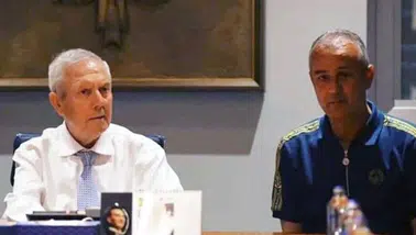 Aziz Yıldırım'dan İsmail Kartal'a net mesaj: Herkes gider, o kalır