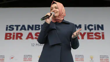 Taha Hüseyin Karagöz: Fatma Betül Sayan Kaya 60 özel kalem müdürü değiştirdi