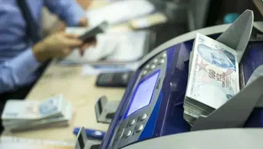 Ticari kredi faizleri yüzde 40'ın altına indi