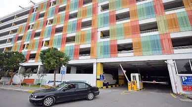 Kahramanlar Otoparkı’na Renk Geldi
