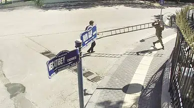 Karargahtan Merdivenle Kaçmışlar