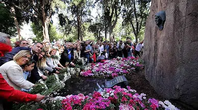 Ata’nın Çiçekleri Annesi ile Buluştu