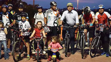 Bornovalılar İzmir’in Kazanması İçin Pedal Çevirdi