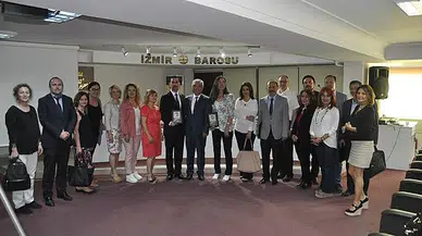 İzmir Barosu Eğitim Faaliyetlerini Sürdürüyor