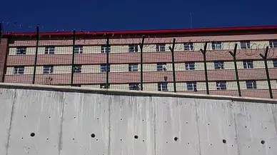 İzmir’deki Mültecilerin 'İmdat Çığlıkları' Meclis Gündeminde