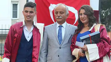 Karabağ Mezun Olduğu Okulda Diploma Verdi