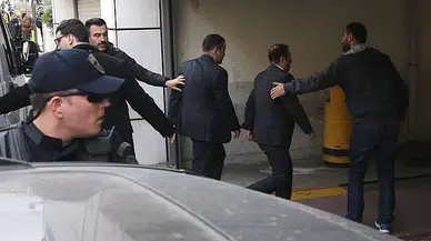 'Yunanistan'a kaçan darbeci askerler kayıp' iddiası!