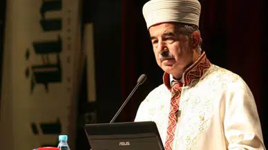 Eski Diyanet İşleri Başkanı Ali Bardakoğlu: Her köşe din tüccarlarıyla doldu